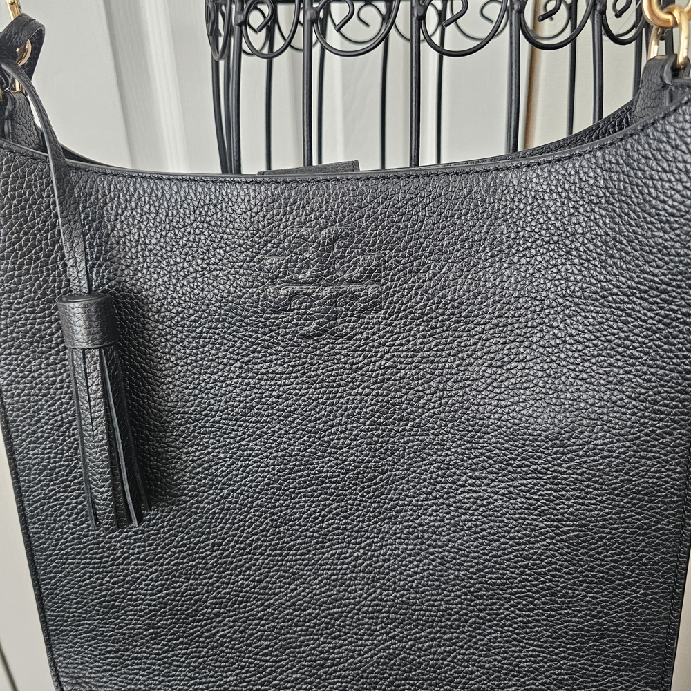 Tory  BurchTHEA Black Leather Bag with Gold Accents